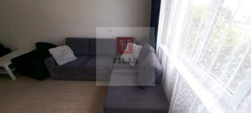 WYNAJMĘ KAWALERKĘ 32 M2 NA OŚ. KALINY