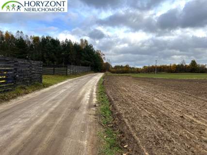 Mściszewice gm. Sulęczyno działka 1,42 ha