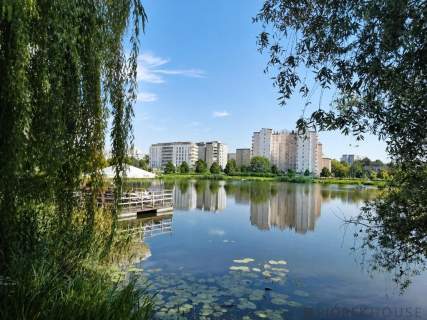 4-pokojowe mieszkanie na Pradze-Południe
