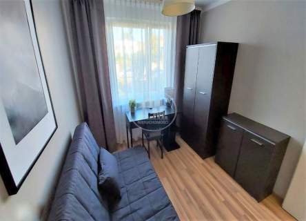 OSOBNE POKOJE, BALKON, UMEBLOWANE,