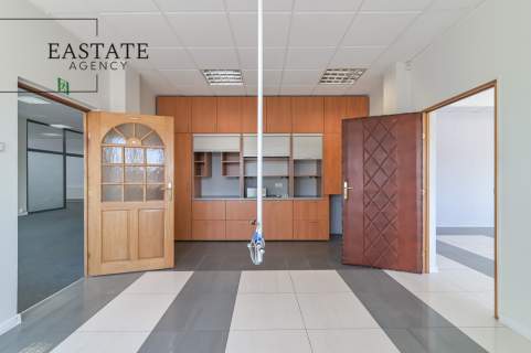 Lokal biurowy 252 m , parking