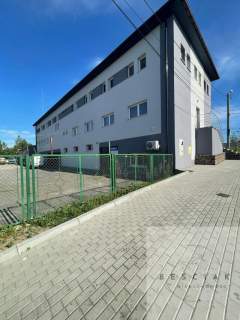 Powierzchnie biurowo-usługowe, z parkingiem Tarnów ul. Torowa