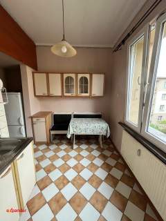 Mieszkanie z balkonem w centrum 53 m 2 pokoje
