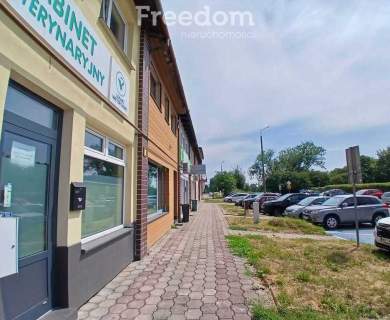 Przestronny lokal usługowy na ul. Gwardii Ludowej
