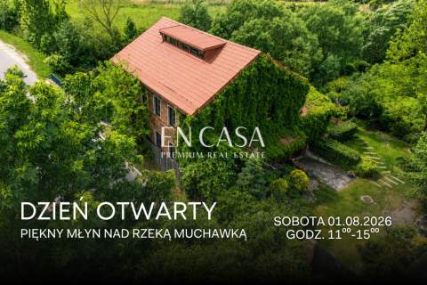 Piękny Młyn nad rzeką Muchawką