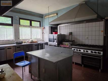 Nieruchomość inwestycyjna 5826 m budynek 380 m2