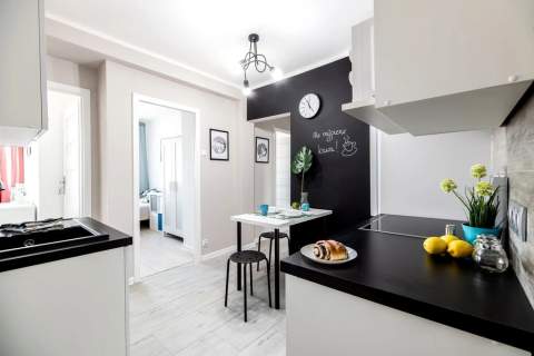 5 POKOI GOTOWIEC PIASKI NOWE WINDA