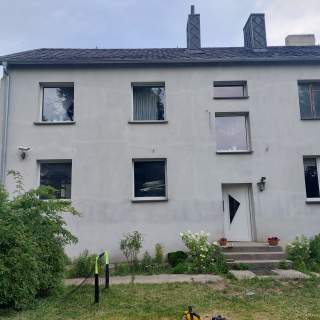 Dom wolnostojący 3-4mieszkania,wokół zieleń,widok na las i pola
