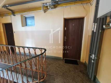 REZERWACJA Przestronne mieszkanie po remoncie -52 m2 - centrum