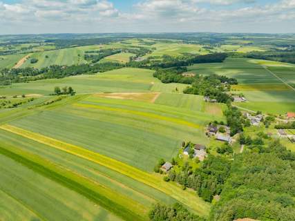 Sielska nieruchomość w otoczeniu natury 2,20 HA