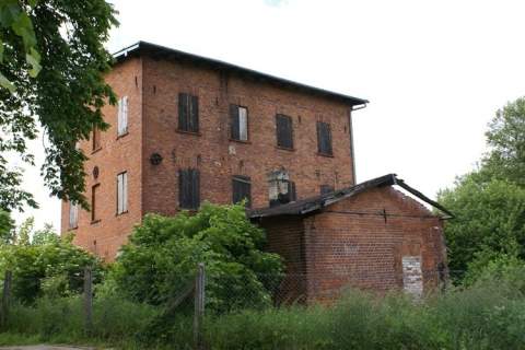 Działka budowlano-mieszkalno-przemysłowa