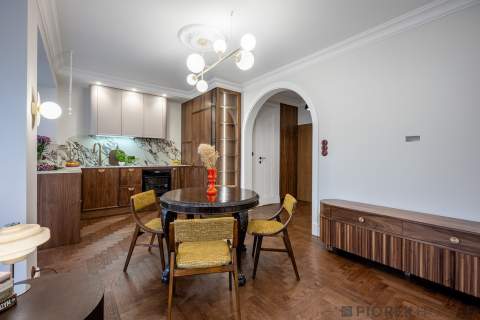 PIĘKNY, NOWY apartament w odnowionym budynku