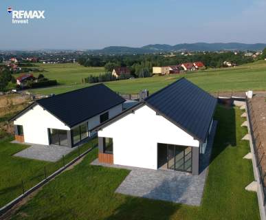 Roczyny dom w stanie deweloperskim premium