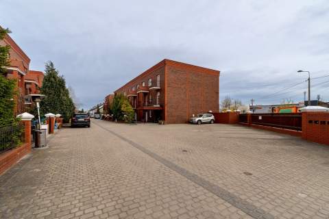 Gotowy biznes/ Ursynów/ 570 M2/ 19 P0K0I/ BISTRO