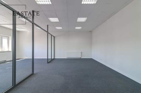 Lokal biurowy 252 m , parking