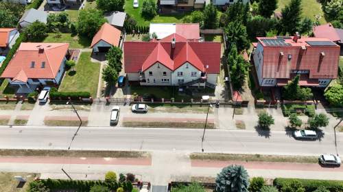 Dom w zabudowie bliźniaczej w Piszu blisko jeziora Roś