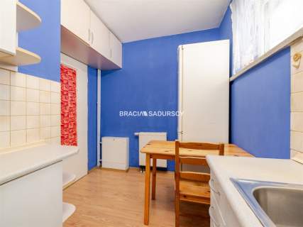2-pokojowe mieszkanie z oddzielną kuchnią,balkon
