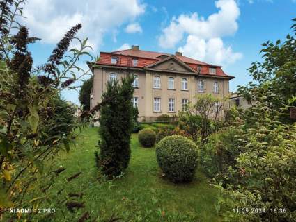 Piękna kamienica, świetna lokalizacja, dwa balkony