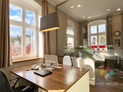 Lokal w centrum miasta, b. dobry standard
