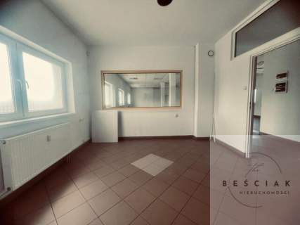 Lokal usługowy do wynajęcia - Tarnów, ul. Torowa