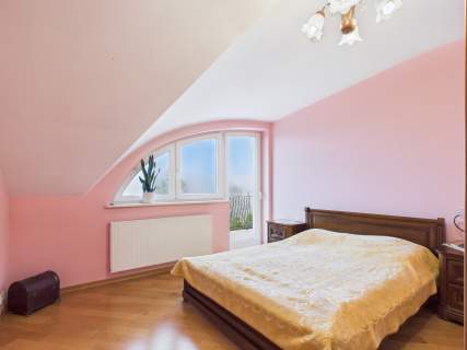 WILLA 310m na 2,5 HA RZEKA, OGRÓD. NISKIE KOSZTY