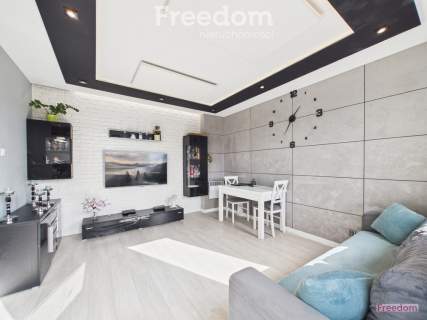 Słoneczne 2 pokoje - balkon - niski czynsz