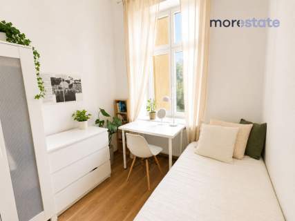 3 osobne pokoje w centrum Krakowa balkon