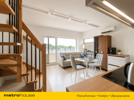 Dwupoziomowy apartament z garażem