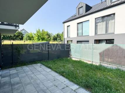 3 - pok 2 ogródki parking Kurdwanów