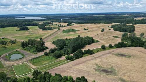 Działka pod dom marzeń blisko jeziora i lasu