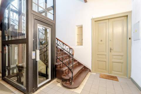 Okazja inwestycyjna na Starym Mieście, 125m2