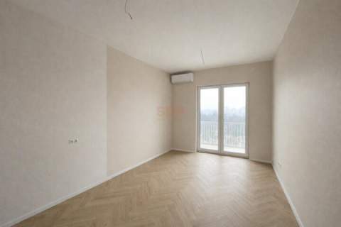 40 m2 2 pokoje Popowice Widok pełen zieleni