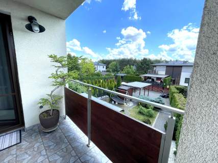 Dwupoziomowy apartament z garażem
