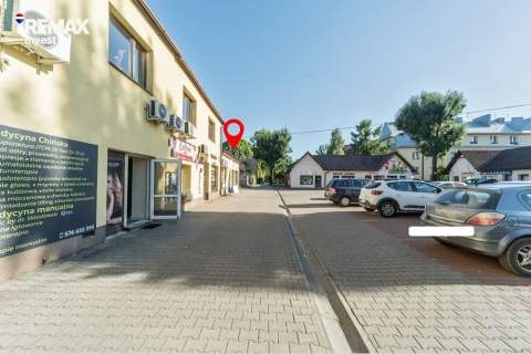 Lokale handlowe i działka w centrum Andrychowa