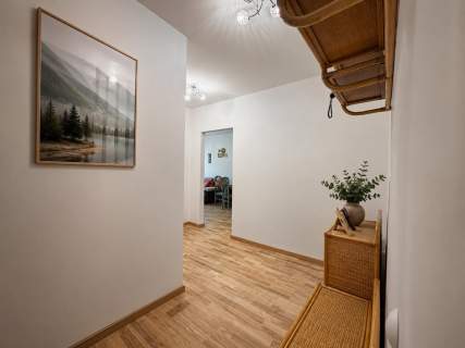 2 pokoje z balkonem, winda 46,8 m Nowe Miasto