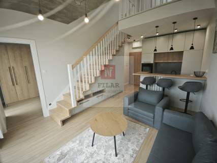 Rewal-elegancki apartament miejsce parkingowe.