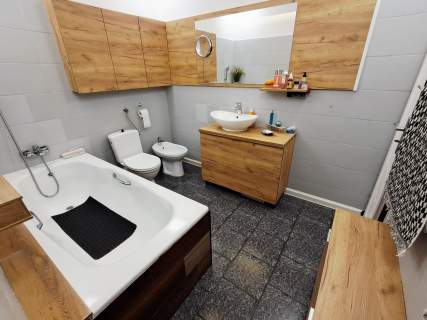 Mieszkanie 3 pokojowe o powierzchni 75m2, parter, Kalisz