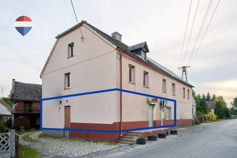 Działający lokal handlowo - usługowy, pow. 79,5 m