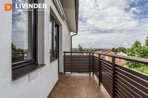 39 m 2 balkony Garderoba Kliny