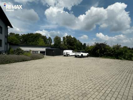 Hala magazynowa z biurem 216 m Bielsko-Biała