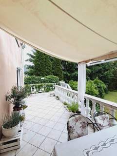 Dom o powierzchni 240m2, działka 2154m2, Wolica