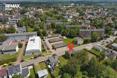 Działka z budynkiem pod inwestycję