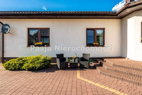 Wyjątkowy dom przy lesie 180 m Lucień