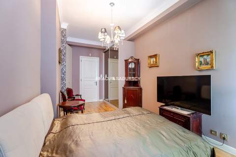 Apartament z duszą tuż przy Plantach, klima, winda