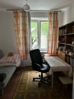 Sprzedam mieszkanie 3-pokojowe z balkonem 63 m