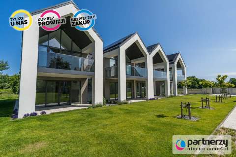 Komfortowy apartament z tarasem nad morzem 