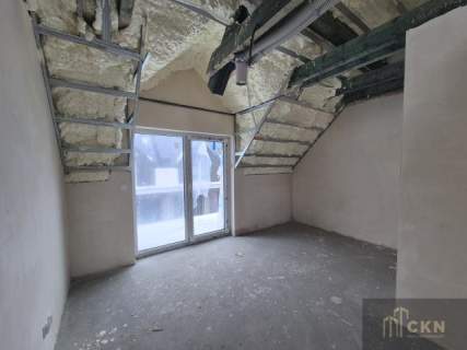 NOWA HUTA - STAN DEWELOPERSKI - 6,5 AR - 130 m2