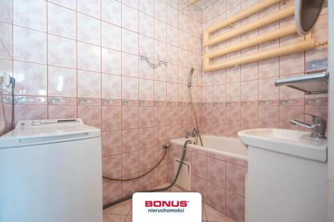 2 pokoje z balkonem
