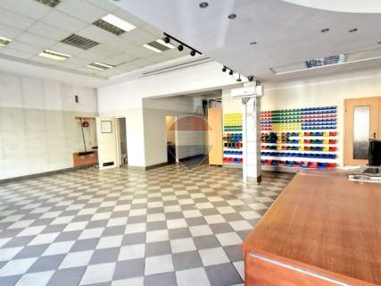 Lokal 147m2 do wynajęcia w Śródmieściu