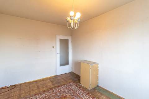 2 pokoje z balkonem na Bałutach   pod remont